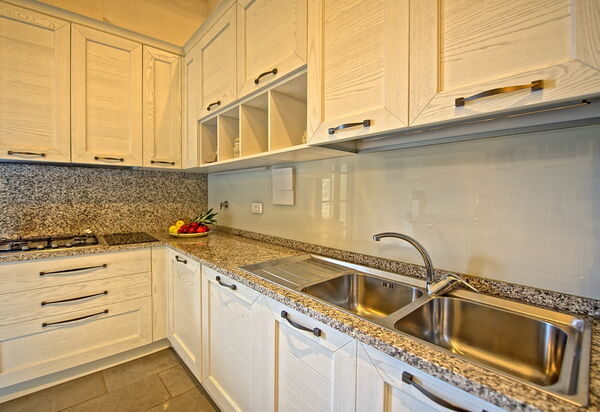 Villa Lonciano - 2026: Küche