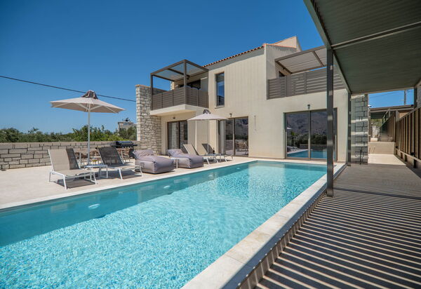 Villa Zen Aphrodite: pool, Udendørs, Udvendige