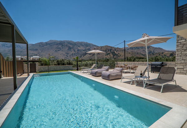 Villa Zen Aphrodite: pool, Udendørs, Udvendige