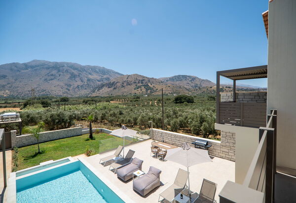 Villa Zen Aphrodite: Have, Udendørs, Udvendige