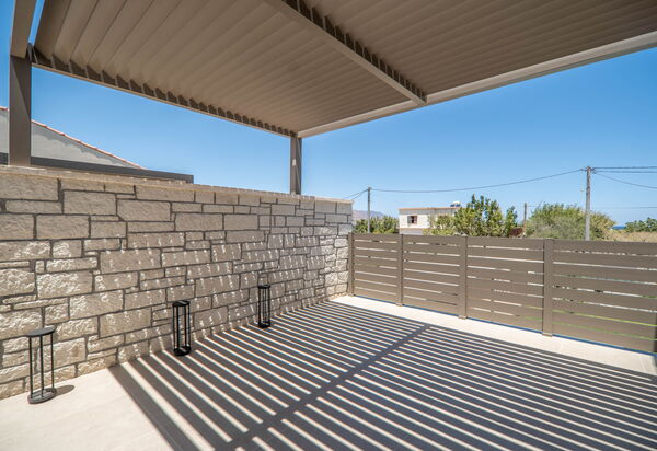 Villa Zen Hephaistos: Udendørs, Udvendige