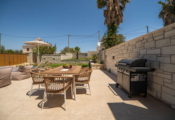 Villa Zen Hephaistos: Altan / terrasse / gårdhave, Udendørs, Udvendige