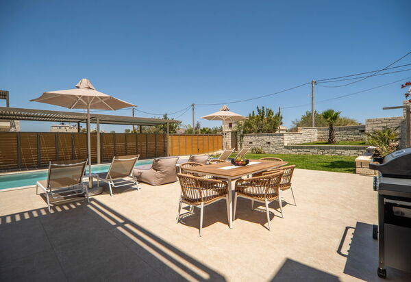 Villa Zen Hephaistos: Altan / terrasse / gårdhave, Udendørs, Udvendige