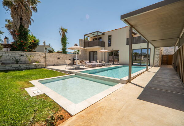 Villa Zen Hephaistos: Have, pool, Udendørs, Udvendige