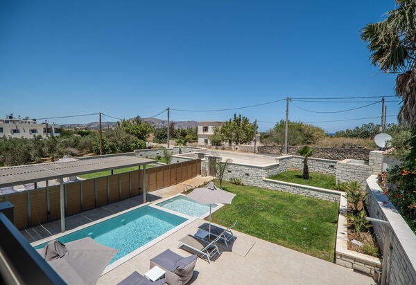 Villa Zen Hephaistos: Have, pool, Udendørs, Udvendige