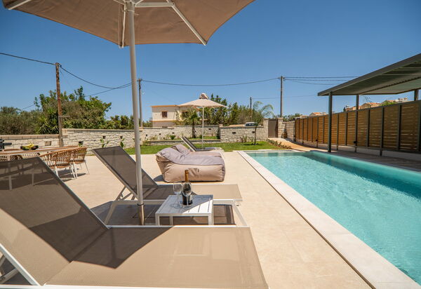 Villa Zen Hera: pool, Udendørs, Udvendige