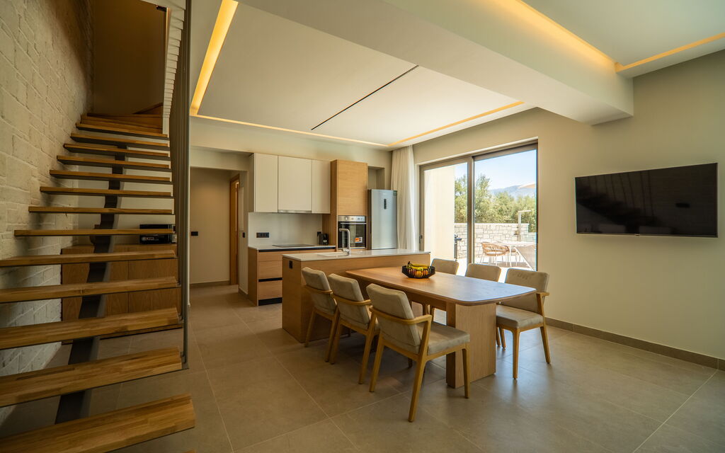 Villa Zen Hera: Гостиная, Кухня, Столовая