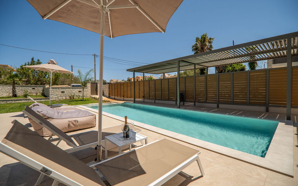 Villa Zen Hera: бассейн, Открытый, Экстерьеры