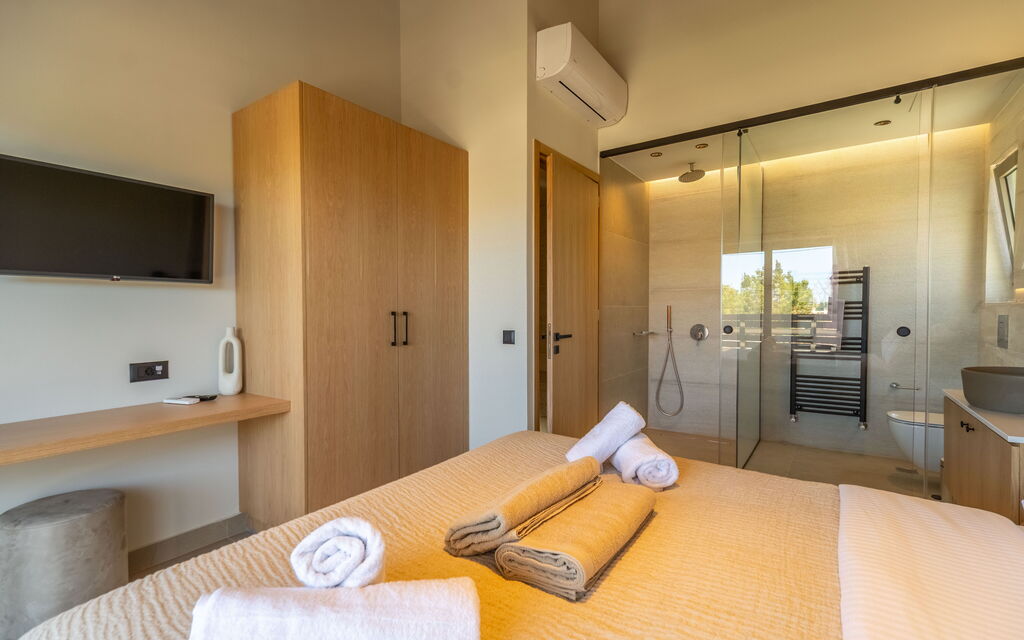 Villa Zen Hera: Ванная комната, Спальня