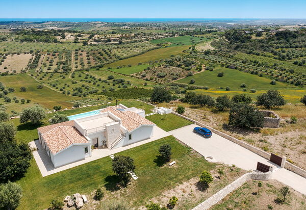 Netina Domus: Взгляды, Открытый, Сад