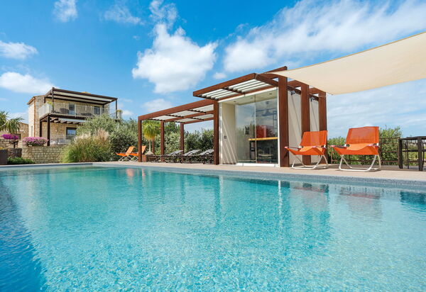 Corte Antigua: бассейн, Открытый, Экстерьеры