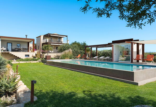 Corte Antigua: бассейн, Открытый, Сад, Экстерьеры