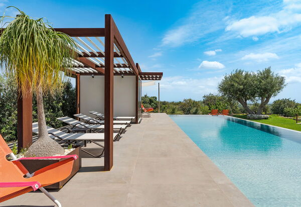 Corte Antigua: бассейн, Открытый, Сад, Экстерьеры