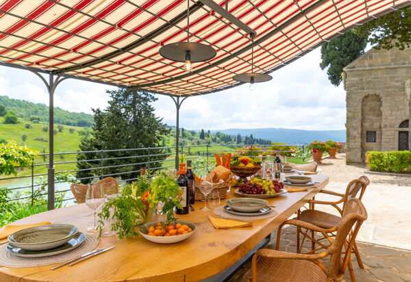 Villa Tenuta Casenuove: Balcon / Terrasse / Patio, Extérieur, Extérieurs, Vues