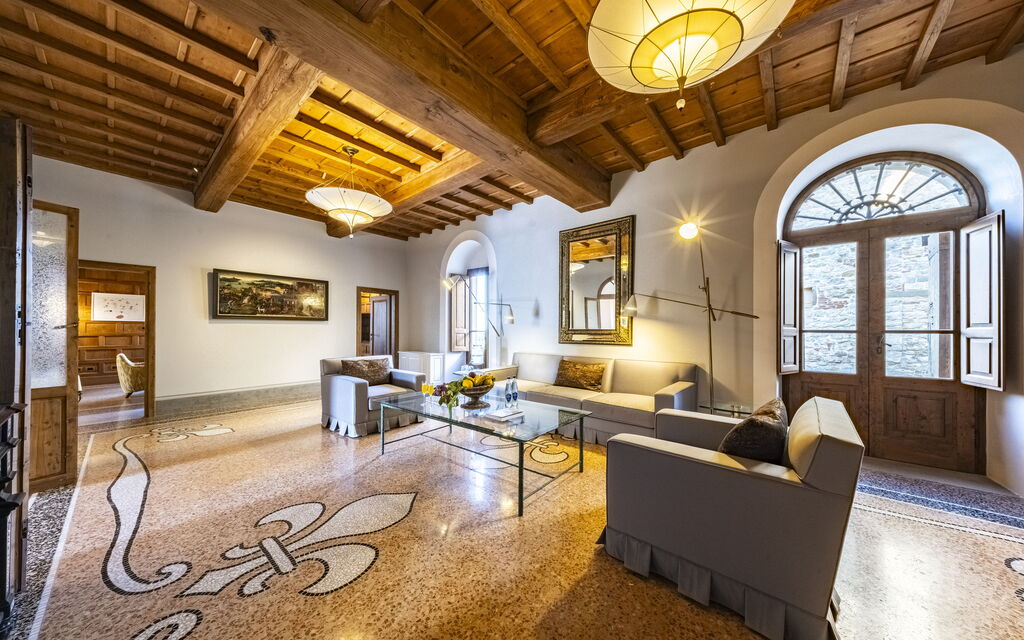 Villa Tenuta Casenuove: Woonkamer