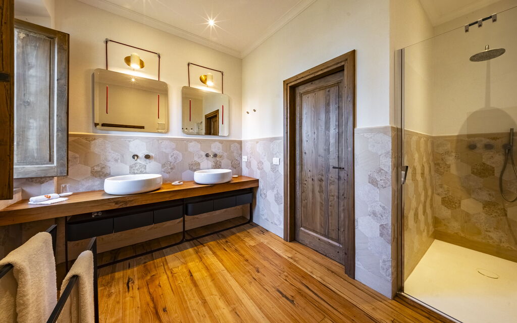 Villa Tenuta Casenuove: Badkamer