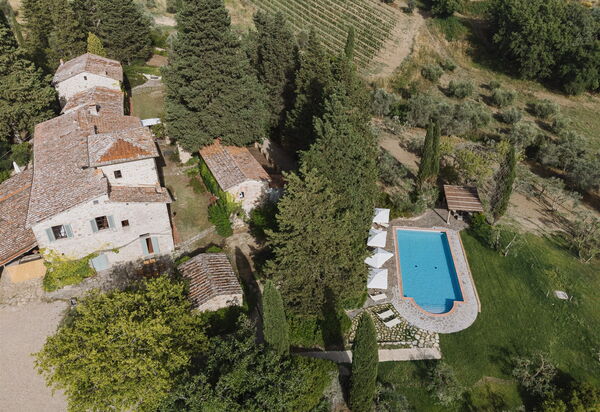 Podere Lupinati: bassin, Vues