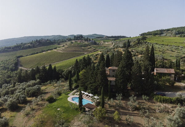 Podere Lupinati: bassin, Vues