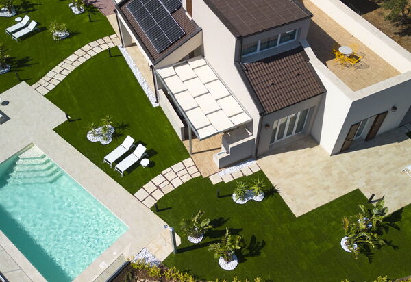 Villa Aversa: Außen, Balkon / Terrasse / Patio, Draussen, Garten, Schwimmbad