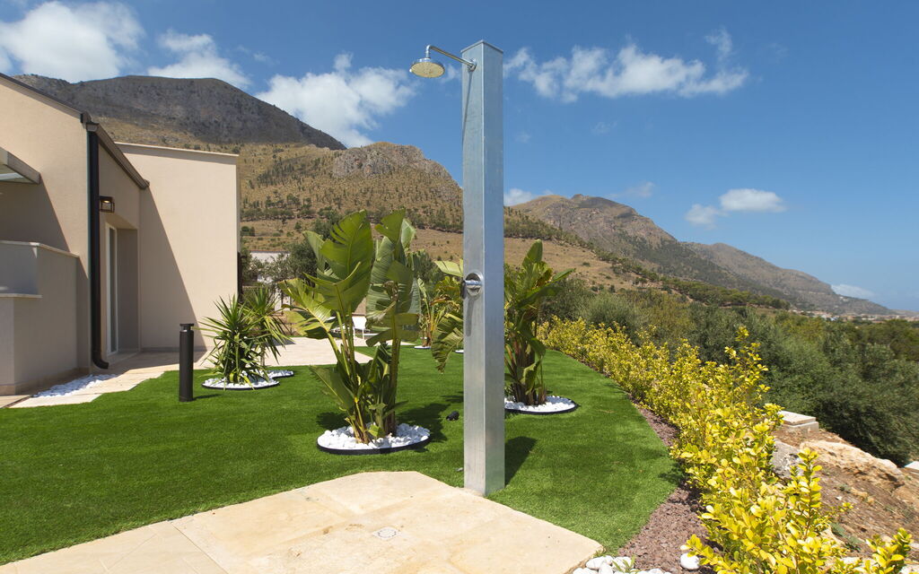 Villa Aversa: all'aperto, Esterni, Giardino, Vista Panoramica