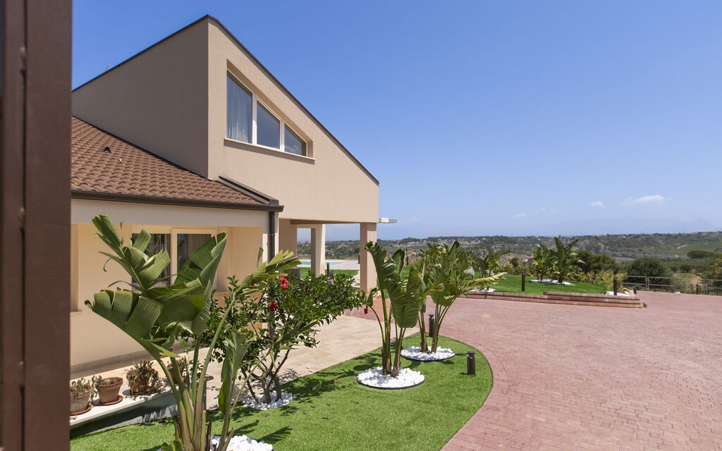 Villa Aversa: all'aperto, Esterni, Giardino, Vista Panoramica