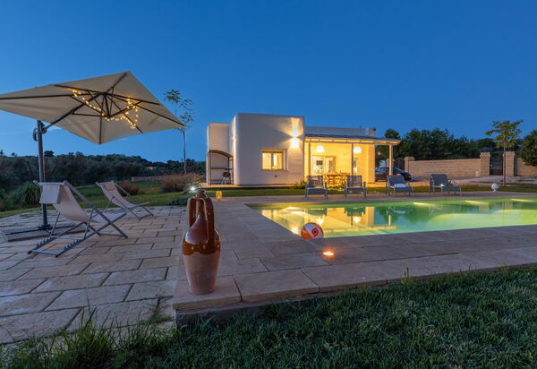 Villa Incantesimo: бассейн, Открытый, Сад, Экстерьеры