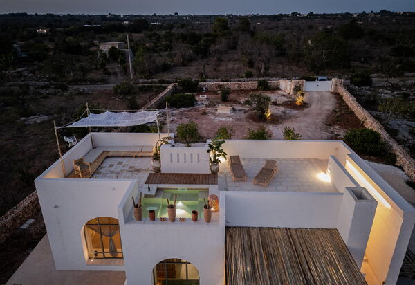 Villa Perla Del Sud: Балкон / Терраса / Патио, джакузи, Открытый, Экстерьеры