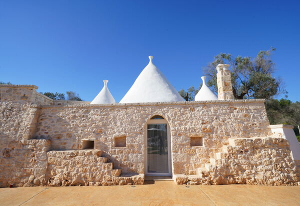Trullo Samanta: Außen, Draussen