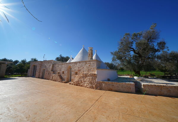 Trullo Samanta: Draussen, Garten
