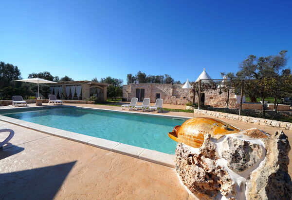 Trullo Samanta: Außen, Draussen, Schwimmbad