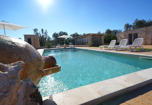 Trullo Samanta: Außen, Draussen, Schwimmbad