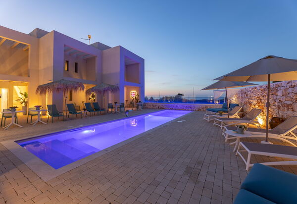 Villa Regina Sul Mare: бассейн, Взгляды, Открытый, Экстерьеры