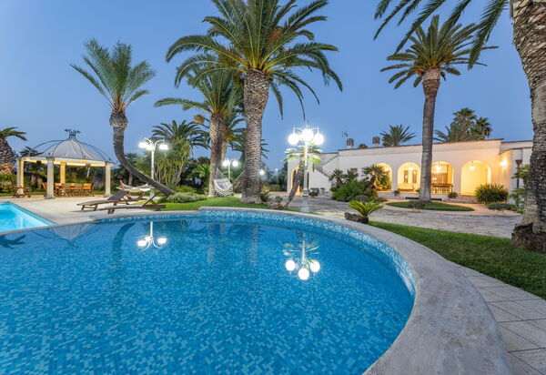 Villa Oasi Di Pace: бассейн, Открытый, Экстерьеры