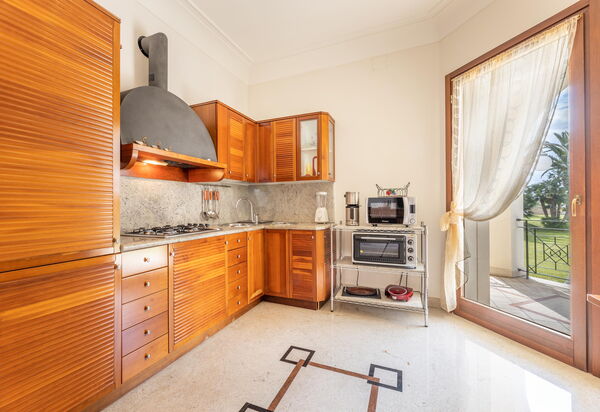 Villa Oasi Di Pace: Кухня