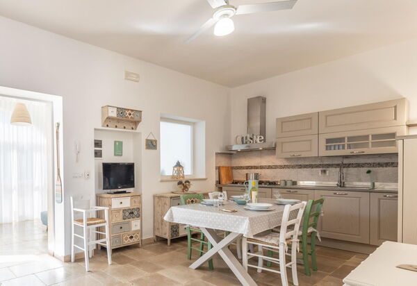 Villa Lampu Di Luce: Гостиная, Кухня, Столовая