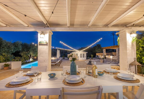 Villa Lampu Di Luce: Балкон / Терраса / Патио, бассейн, Открытый, Экстерьеры