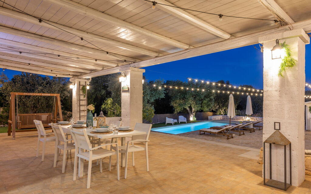 Villa Lampu Di Luce: Balcony / Terrace / Patio, Building Exterior, Outdoor, Pool