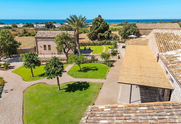 Dimora Spinazzella: Взгляды, Открытый, Сад, Экстерьеры