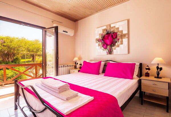 Villa Irida: Bedroom