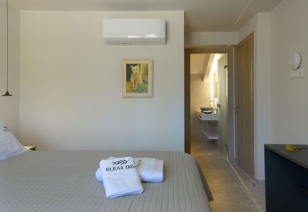 Villa Eleas Ikos: Bedroom