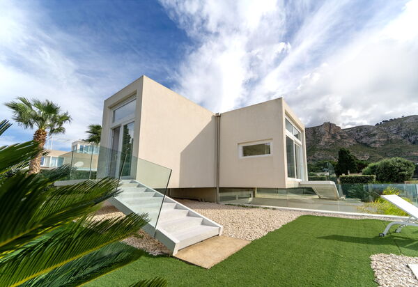 Villa Pizzolungo: Außen, Draussen