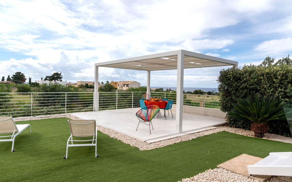 Villa Pizzolungo: Balcony / Terrace / Patio, Outdoor