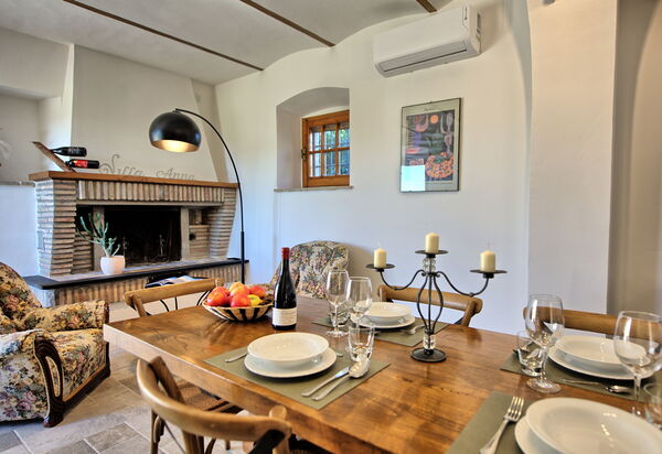 Villa Anna: Esszimmer