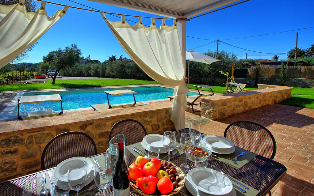 Villa Anna: all'aperto, Balcone / Terrazza / Patio, Piscina