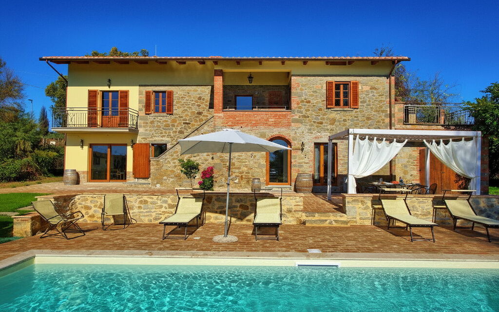 Villa Anna: all'aperto, Esterni, Piscina