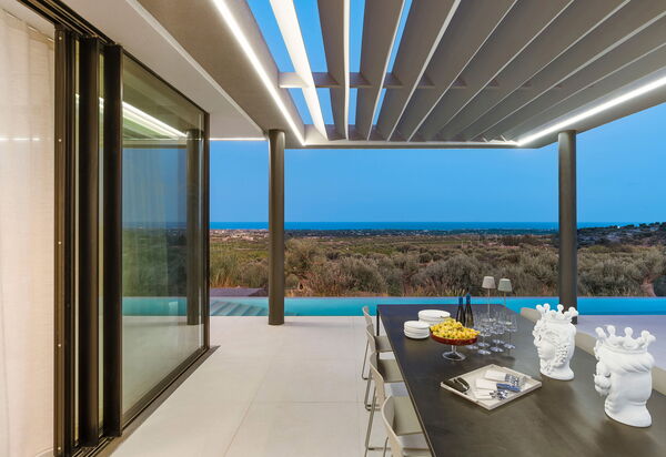 Villa Calypso: Балкон / Терраса / Патио, Взгляды, Открытый, Экстерьеры