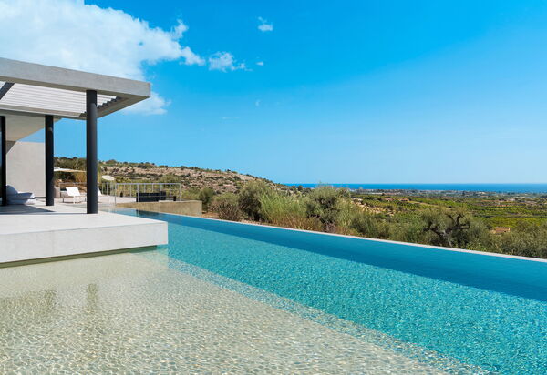 Villa Calypso: бассейн, Взгляды, Открытый, Экстерьеры