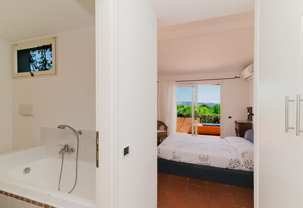 Villa Cala Serena: Спальня