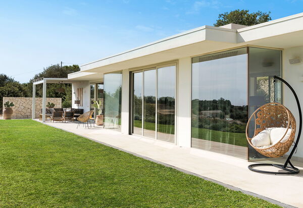 Villa Petite Afrique: Außen, Draussen, Garten