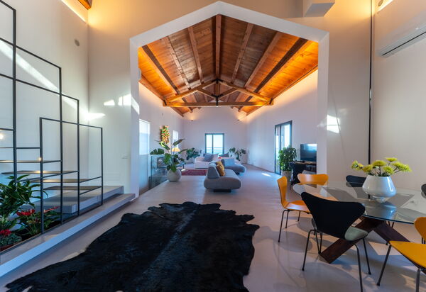 Punta Marina Luxury House: Wohnzimmer